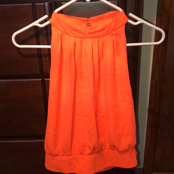 Halter top - Picture 3 of 6